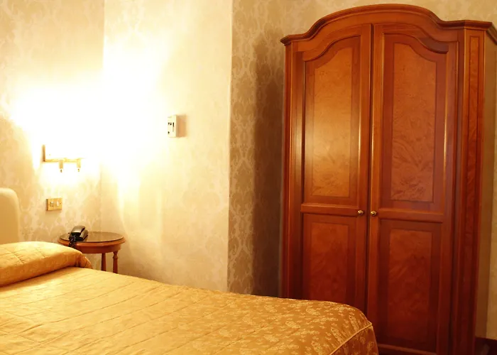 Torino Otel 4*