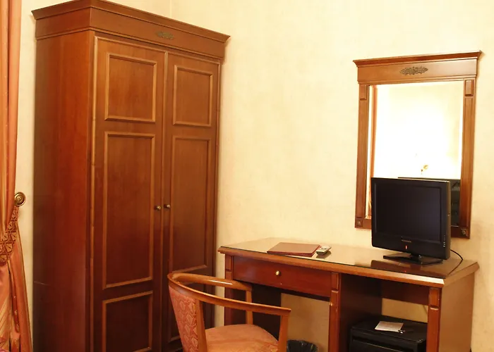 Otel Torino 4*